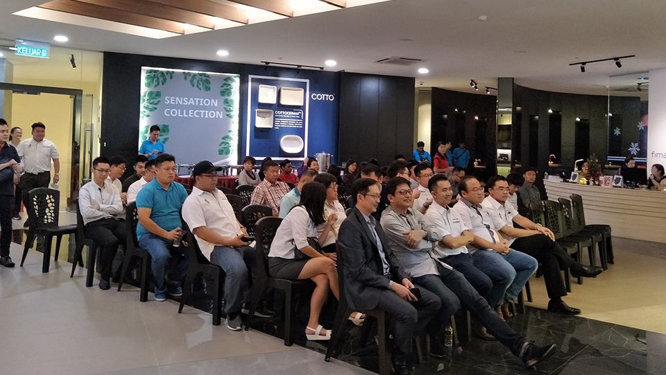 第4届总裁分享会”《砖业中的专业- 打造品牌的价值》